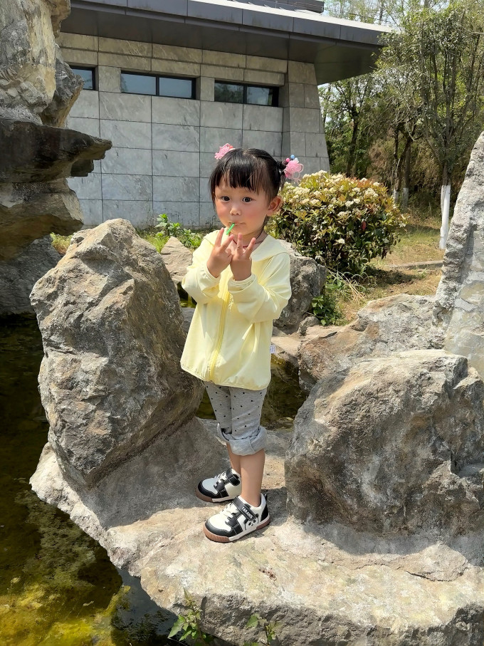 泰兰尼斯学步鞋