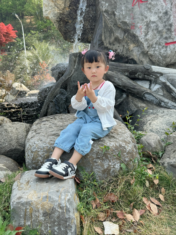 泰兰尼斯学步鞋