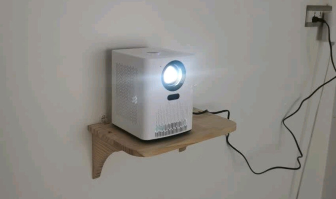 欢乐投投影仪