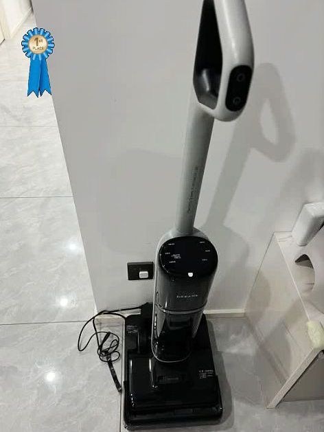 追觅H40 Ultra洗地机，实现清洁与消毒同步