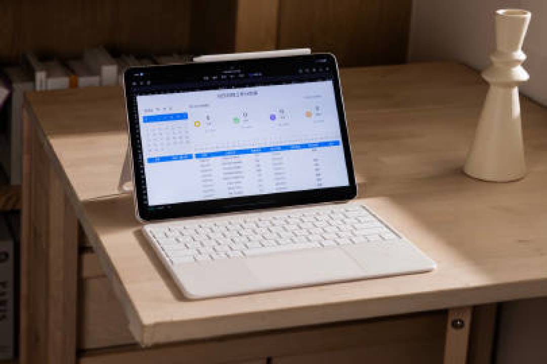 OPPO Pad 4 Pro深度体验：性能天花板+顶级视听盛宴，超长续航与桌面级生产力全解析