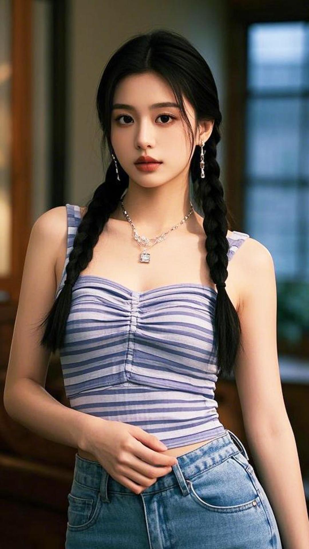 ins风双麻花辫发型攻略:蓬松编发技巧 显脸小心机,轻松拿捏夏日甜酷