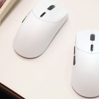 轻量化电竞鼠标大比拼，VT7与VT7 MAX谁是游戏战场上的王者？