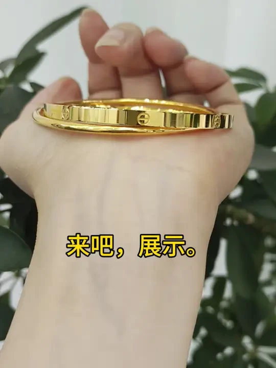 一个银手镯，做出两个金手镯#重庆金银制作青青 #女老板的日常 #重庆金包银