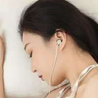 超小腔体设计，佩戴更舒适的竹林鸟夜莺Z1
