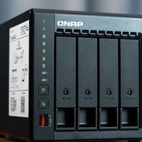 "卷死硬盘，解放大脑！威联通Qsirch 用 AI 重新定义 NAS 搜索！