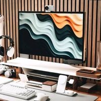 家居办公桌搭美学，创意布置，如植物搭配、灯光选择、背景墙设计