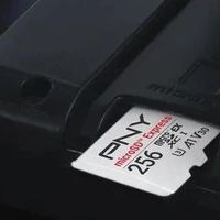 PNY推出适用Switch 2的microSD Express卡，读取速度高达890MB/s