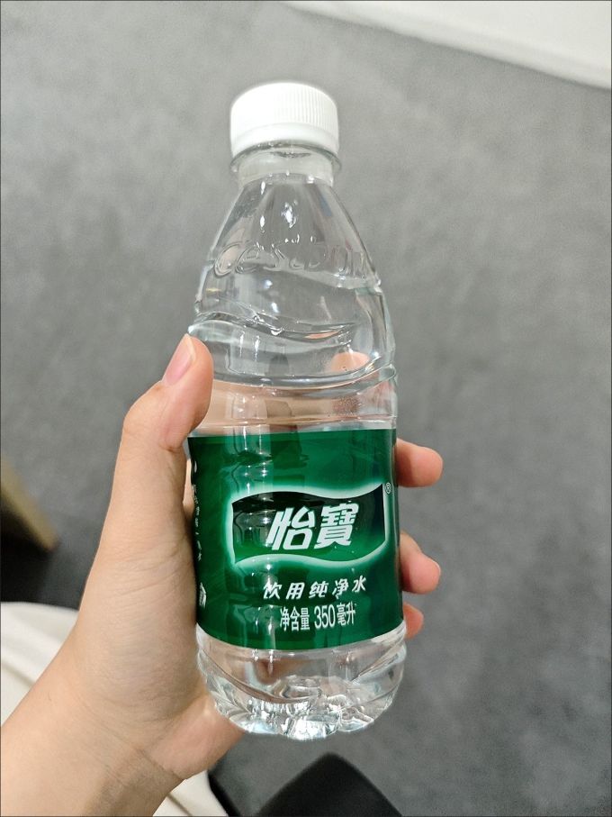 怡宝饮用水