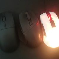 雷蛇毒蝰V3极速版：轻量化电竞鼠标的旗舰体验