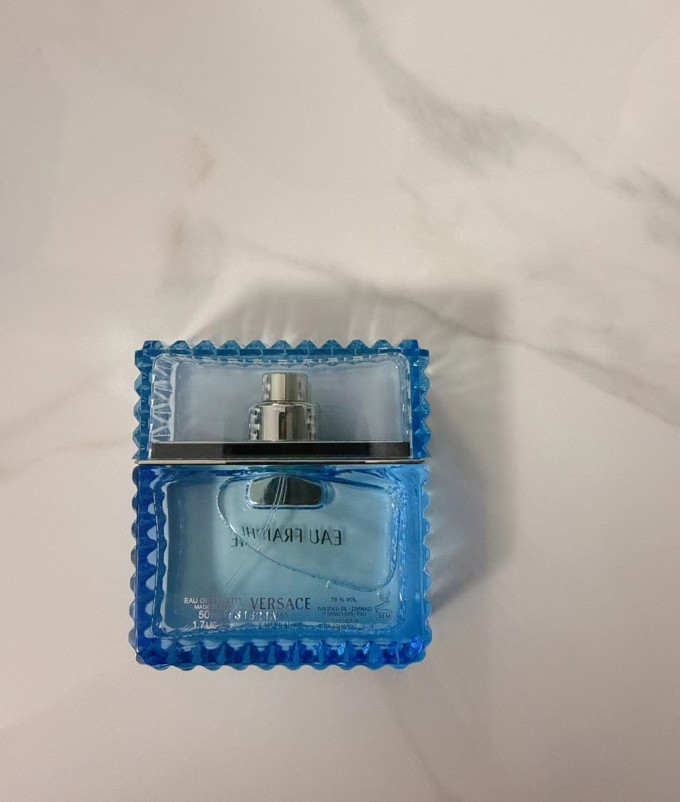 范思哲中性香水