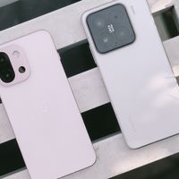哪个才是更值得买的小屏旗舰？一加13T vs 小米15