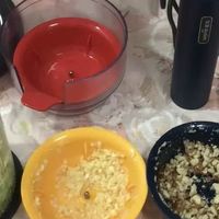 东菱绞肉机：高效绞肉与佐料处理