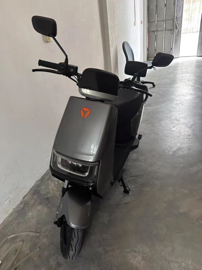 雅迪电动车整车