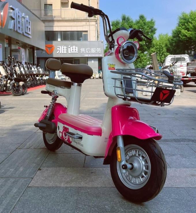 雅迪电动车整车