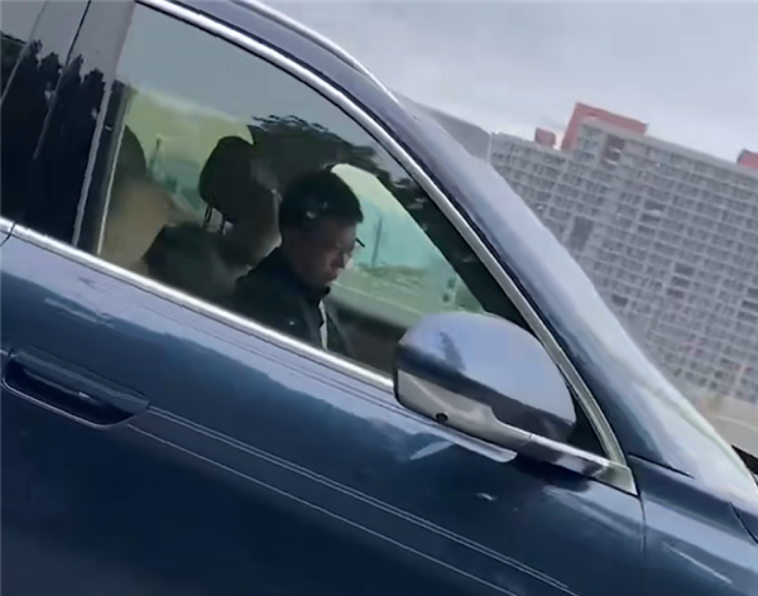 问界客服回应余承东疑开车睡觉:M8是L2级辅助驾驶 不能代替人工驾驶