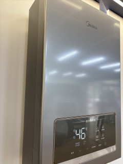 买热水器，想要用料好又安全选美的大厂总没错。