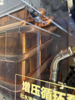 买热水器，想要用料好又安全选美的大厂总没错。