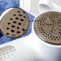 个护清洁 篇零：米家毛球修剪器2——边剃边吸高效除球，一键启动天天穿新衣