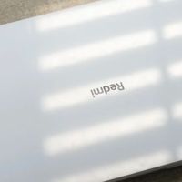 红米Book 14锐龙版2025，用细节参数堆砌科技实用主义