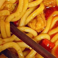 吃一次就爱上的冒烟辣牛肉粉