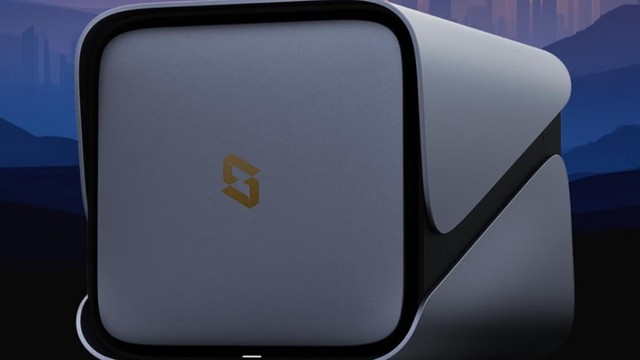 极空间Z4Pro+ NAS深度解析：硬件升级与核心卖点