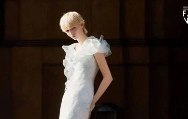 GRACE CHEN : 以时装为笔，书写东方美学的全球篇章