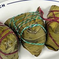  甜咸党都沦陷！今年端午就送这两款神仙粽子