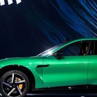 标题：华为问界M7彻底慌了？小米Yu7发布