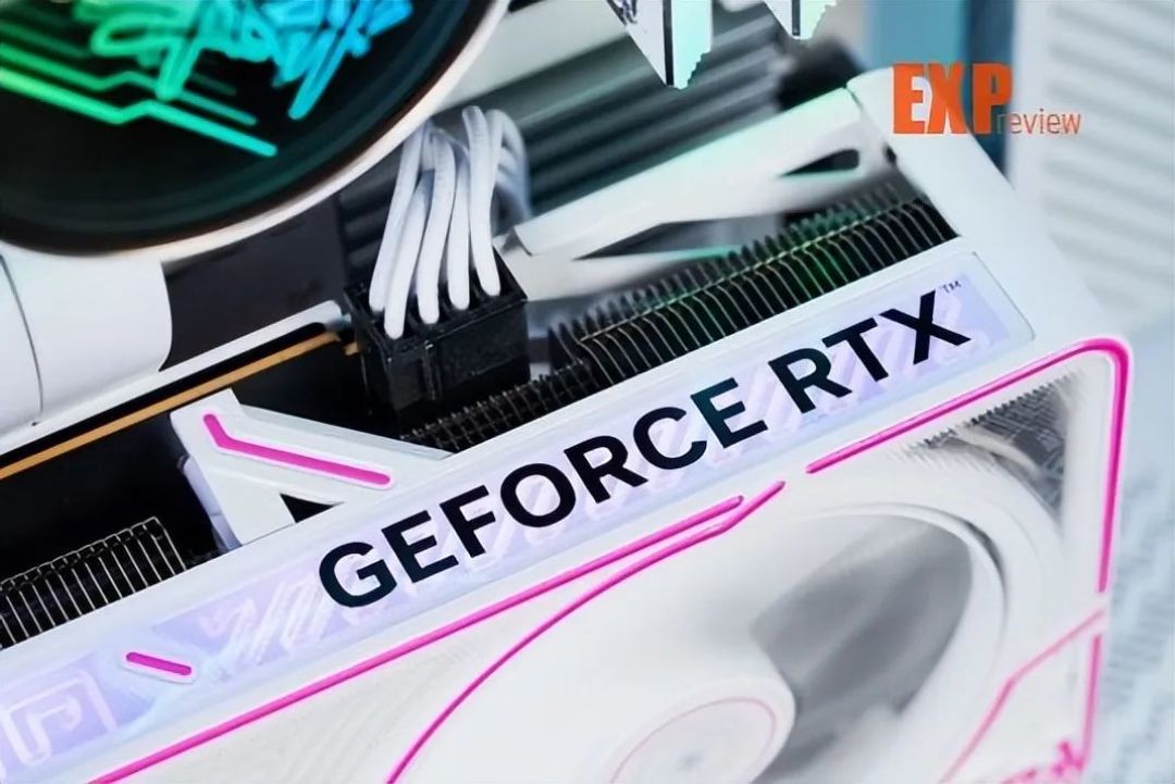 七彩虹iGame RTX 5060 Ultra W DUO OC显卡评测:精致有料的小“甜品”