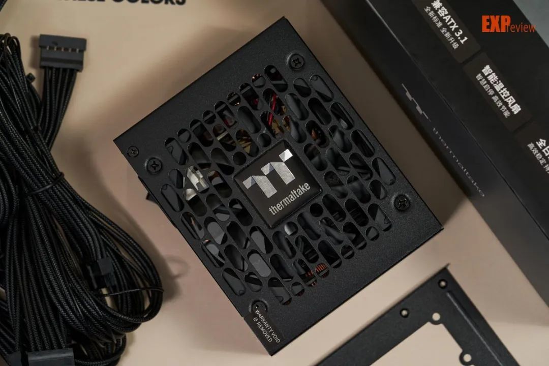 Tt 玲珑SFX 850W电源评测:高性能ITX平台的性价比之选