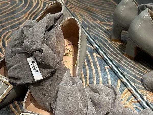 这么好看的Wolford ，怎么就停产了呢