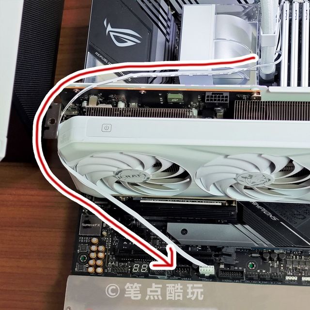 3块钱的装机小配件，解决了一根绕不过去的水冷USB线！