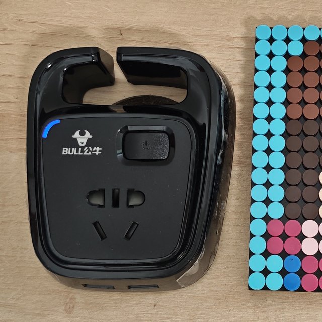 公牛桌洞插座你要卖这个价，就别怪我复购了！