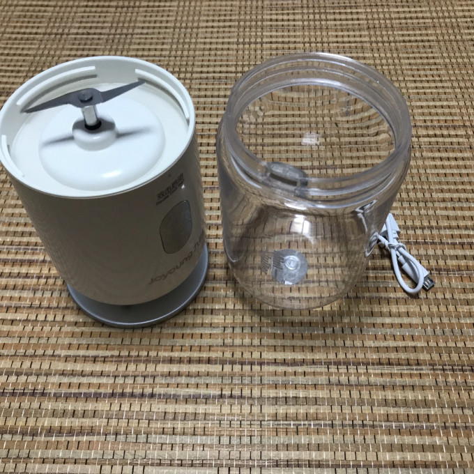 九阳榨汁机