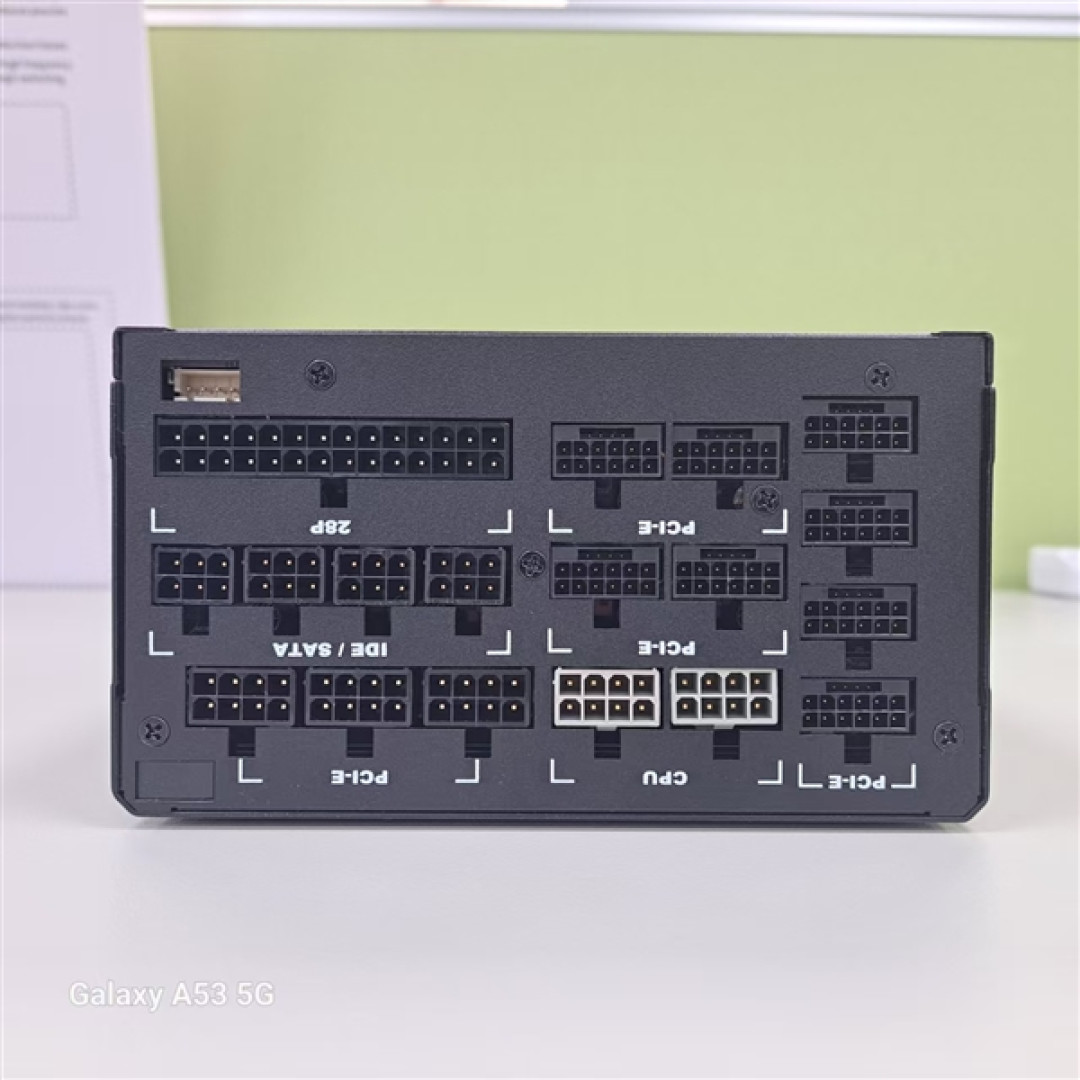 唯一钛金标准!鑫谷3200W电源首秀:多达8个12V-2x6 16针接口