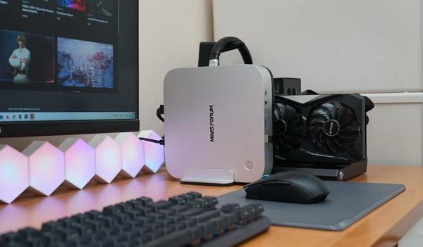 1.8升的性能怪兽：铭凡X1 Pro-365，锐龙AI9+原生OCuLink外接显卡