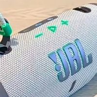 JBL CHARGE6 音乐冲击波六代：户外出行的音频利器