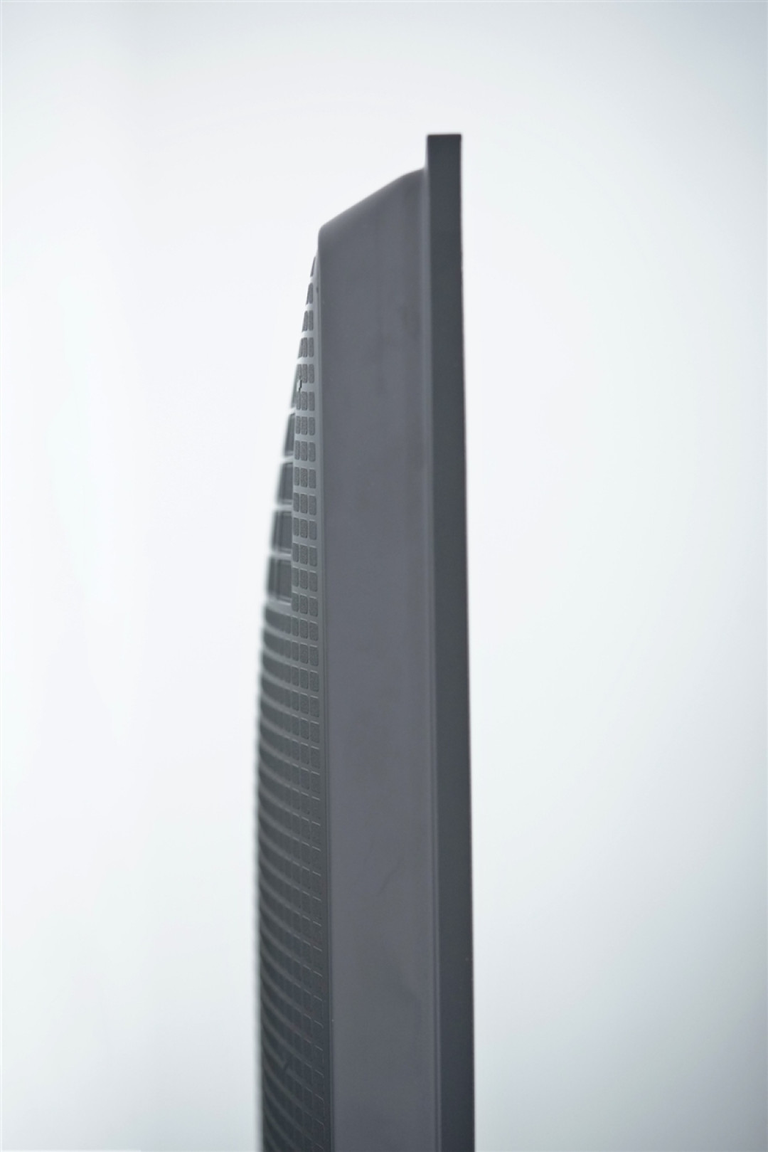 海信电视小墨E5Q Pro评测:全面升级墨晶屏 画质表现远超预期