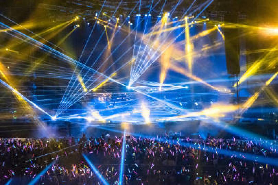 张学友巡演四度因健康取消引热议 高龄艺人保障机制缺失成行业痛点