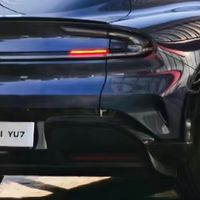 人生第一台车，你会选小米YU7吗？