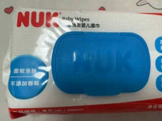 选对婴儿湿巾，宝妈带娃更省心