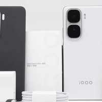 榨干6800mAh蓝海电池要多久？iQOO Neo10 Pro+续航实测