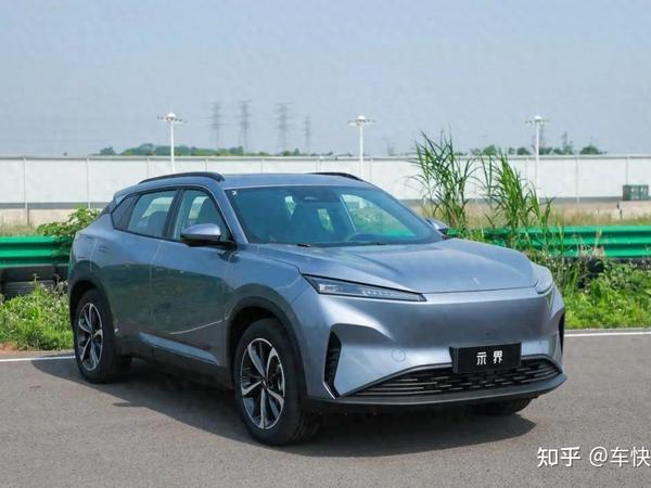 限时优惠价10.88万，示界06能否成为神龙汽车最后的希望？