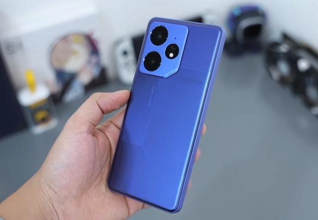 真我Neo7与Neo7SE续航实测对比:7000mAh大电池谁更耐用?普通用户这样选