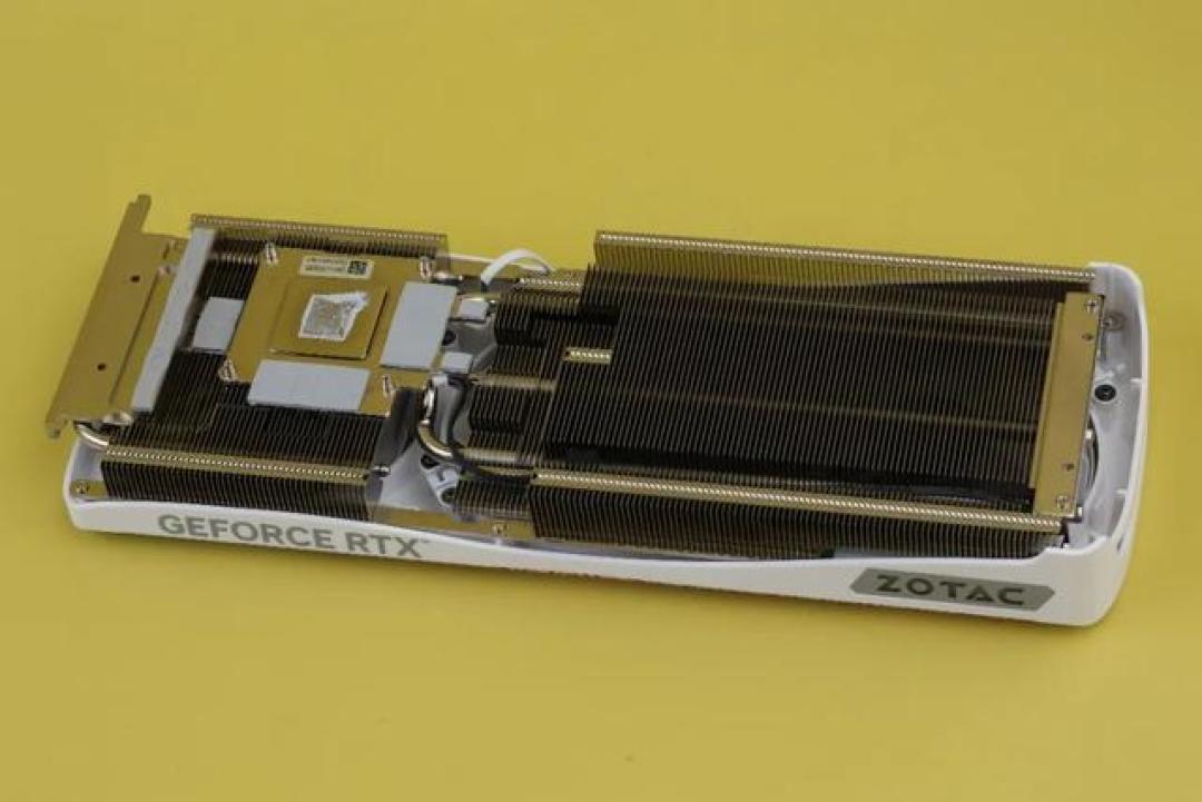 RTX 5060深度评测:DLSS 4如何用AI颠覆游戏画质与帧率表现