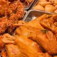 主打“家庭卤味”！九多肉多拿捏中年消费者狂开1900家门店？