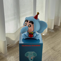 大象装扮蜡笔小新潮玩手办：创意与童趣的完美融合