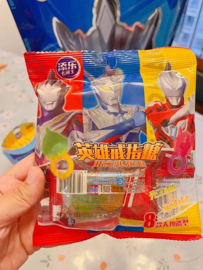 良品铺子膨化食品