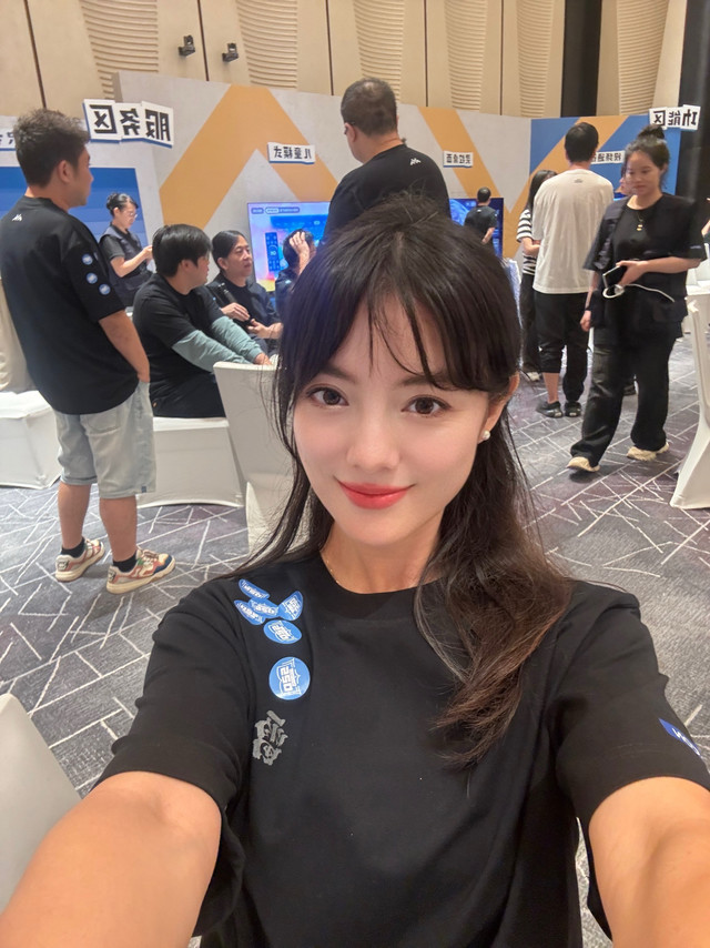 前后买了五台电视📺没想到被品牌方邀请啦❤️